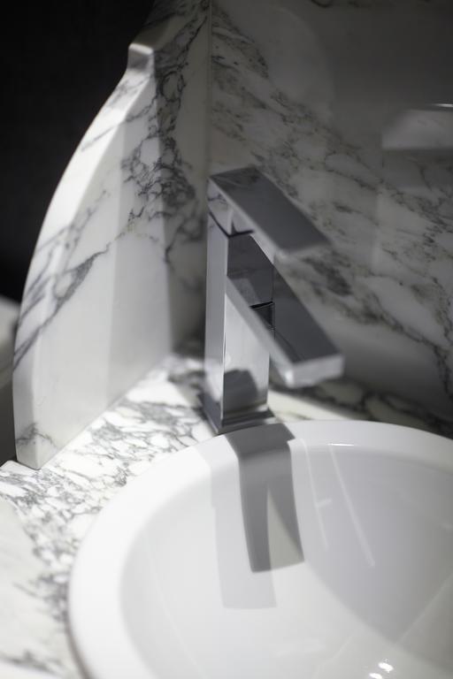 Veritas Boutique Art Hotel Бер Екстериор снимка